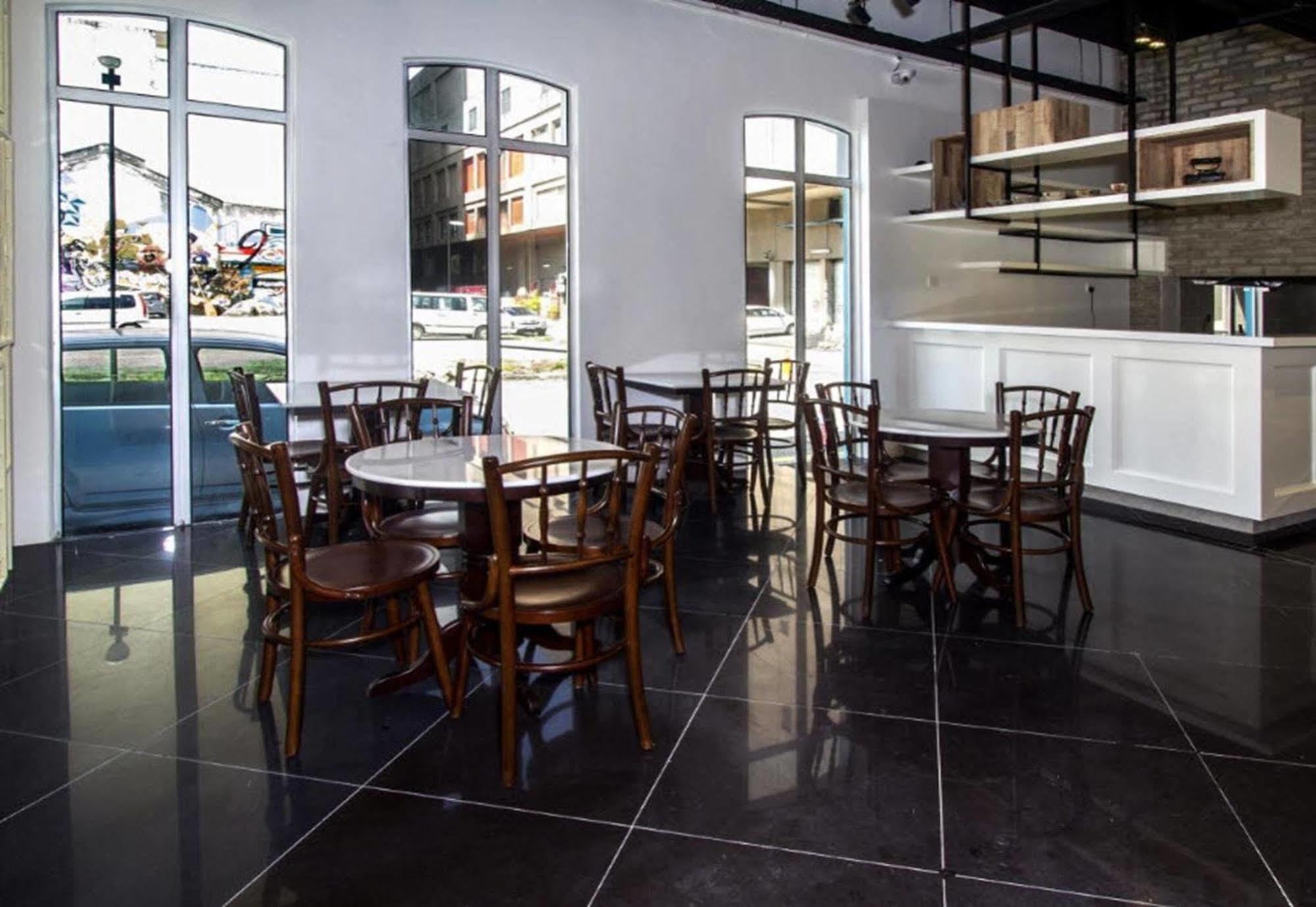 Oyo 127 The Reeds Hotel Κουάλα Λουμπούρ Εξωτερικό φωτογραφία