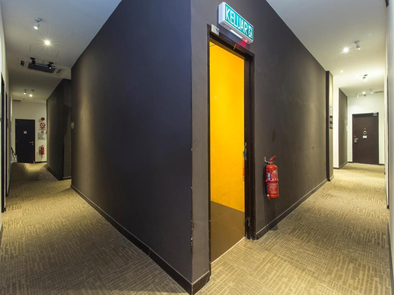 Oyo 127 The Reeds Hotel Κουάλα Λουμπούρ Εξωτερικό φωτογραφία