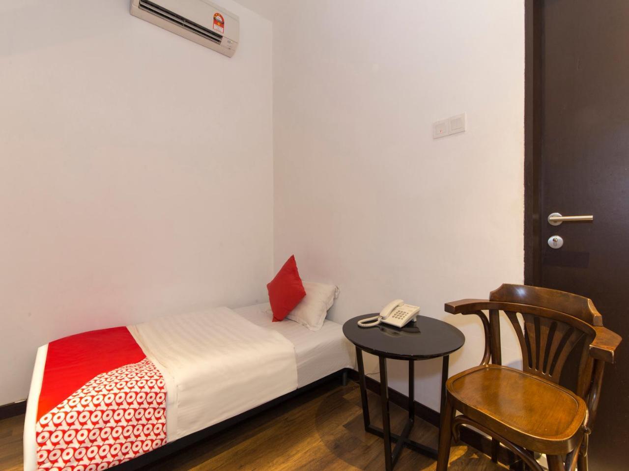 Oyo 127 The Reeds Hotel Κουάλα Λουμπούρ Εξωτερικό φωτογραφία