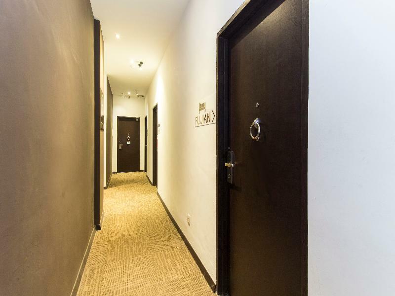 Oyo 127 The Reeds Hotel Κουάλα Λουμπούρ Εξωτερικό φωτογραφία